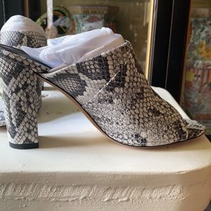 Vince Heath B snake pattern leather slide sandals